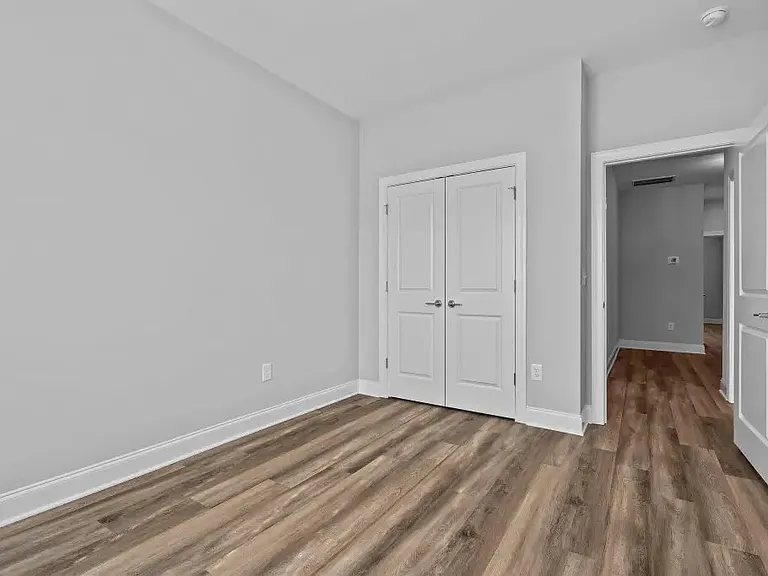 703 Jamescroft Way — Photo 8