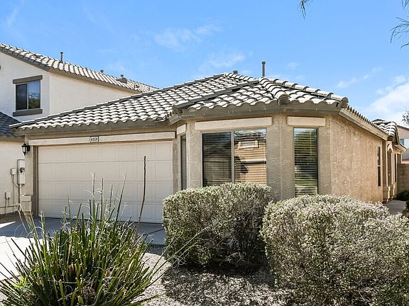 3rd image of 4059 E Aragonite Ln