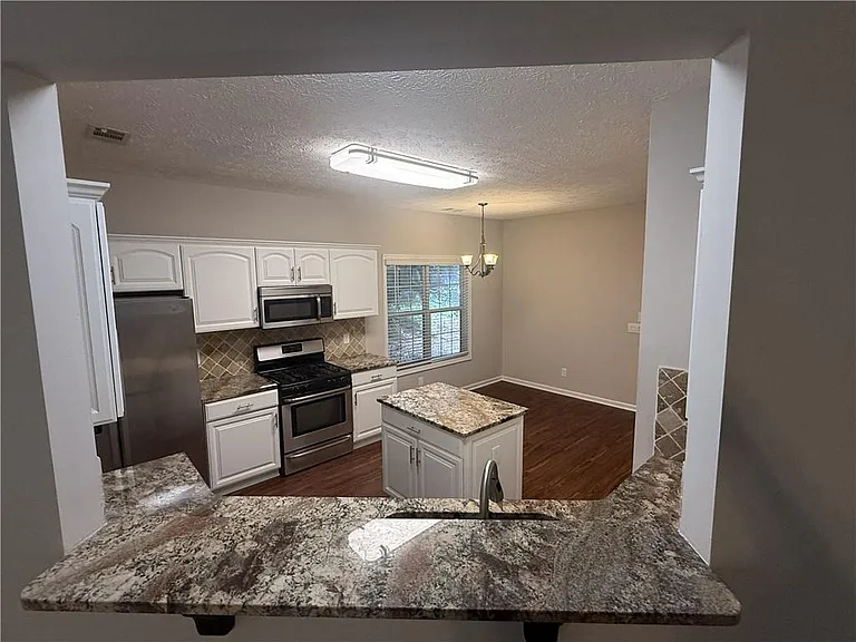 3020 Serenade Ct — Photo 11