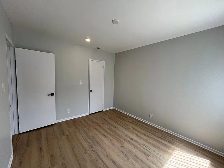 12323 Texas Ave — Photo 50