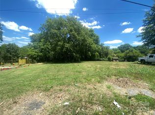 207 N Gregory St, Lancaster, SC 29720