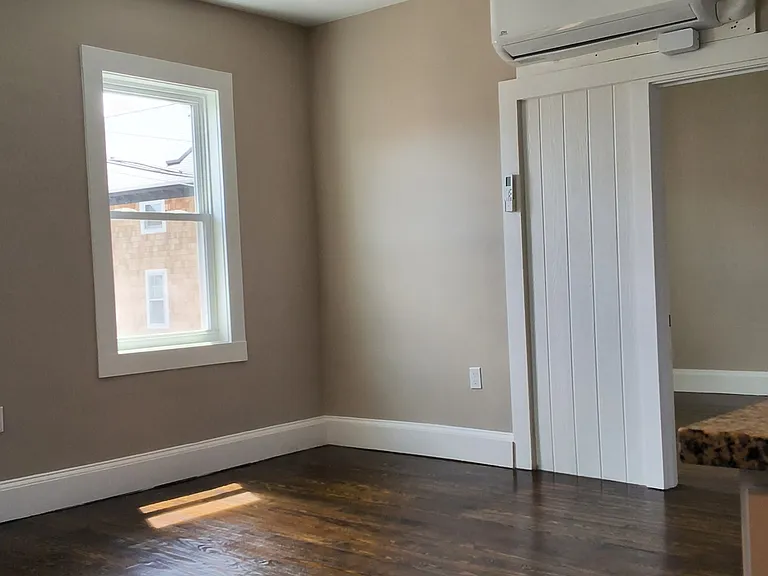 913 Rodman St #2S — Photo 1