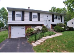 868 Yorktown St, Lansdale, PA 19446