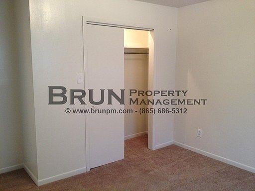 2nd image of 609 E Inskip Dr APT 15