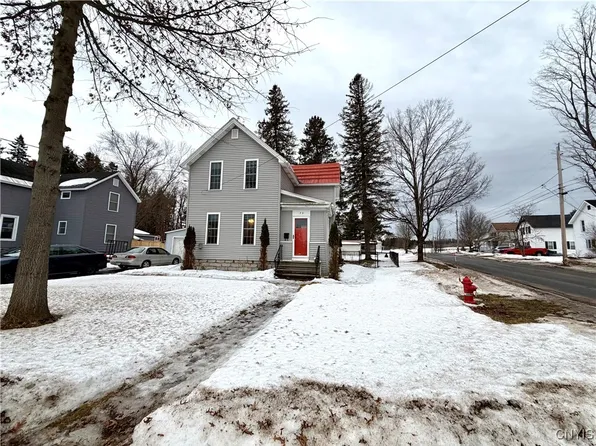 29 Stone St, Carthage, NY 13619