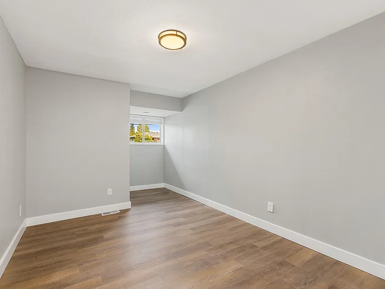 3910 148th St SW — Photo 11