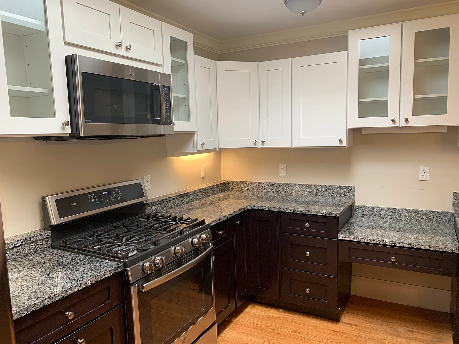 2 bed, 1246 sqft, $2,795 — Photo 2