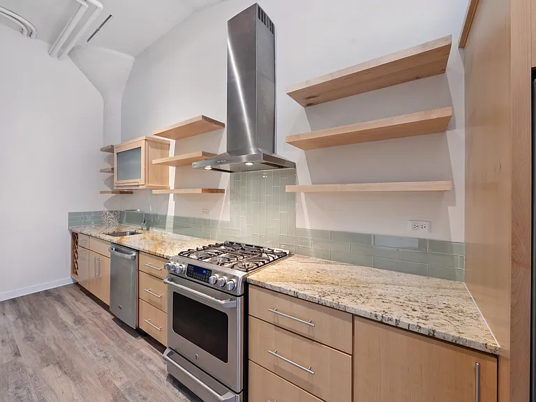 Remington Lofts — Photo 97