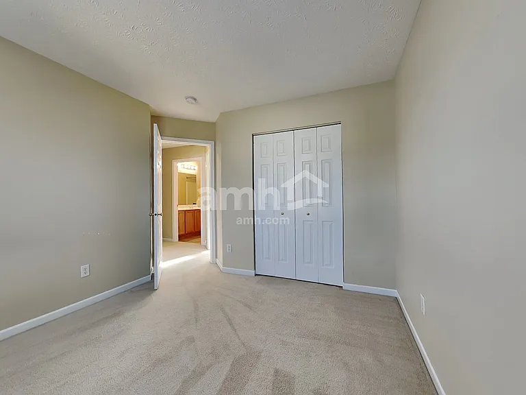 2452 Featherston Ct — Photo 13