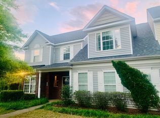 9805 Hanberry Blvd, Charlotte, NC 28213