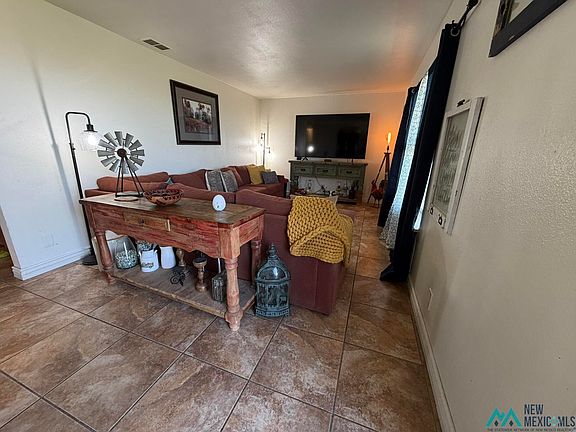 3rd image of 6214 Old Clovis Hwy