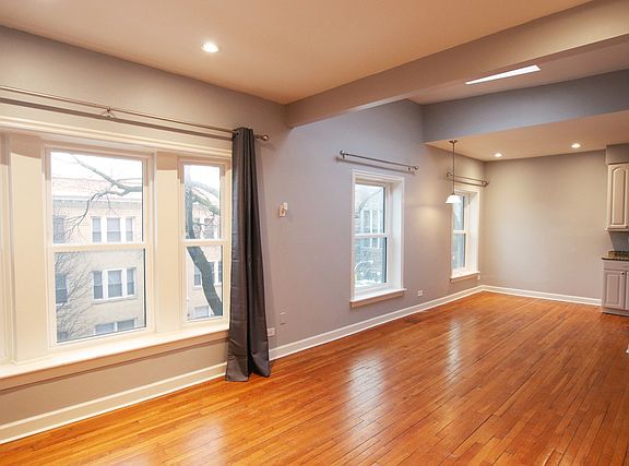 5th image of 948 W Oakdale Ave #6