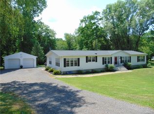 11565 Porterville Rd, East Aurora, NY 14052