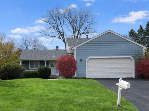 1418 Deer Run Rd, Gurnee, IL 60031