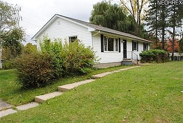 4th image of 12109 Bardwell Dr