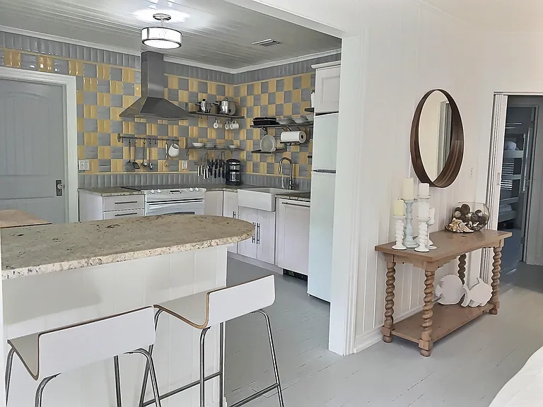 171 E Coast Dr — Photo 4