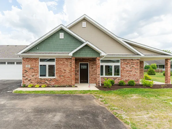 441 Stearn Dr #441, Genoa, IL 60135