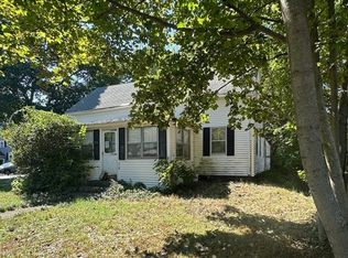 214 Vernon St, Wakefield, MA 01880