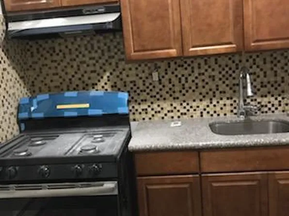 308 Grafton St, Brooklyn, NY 11212