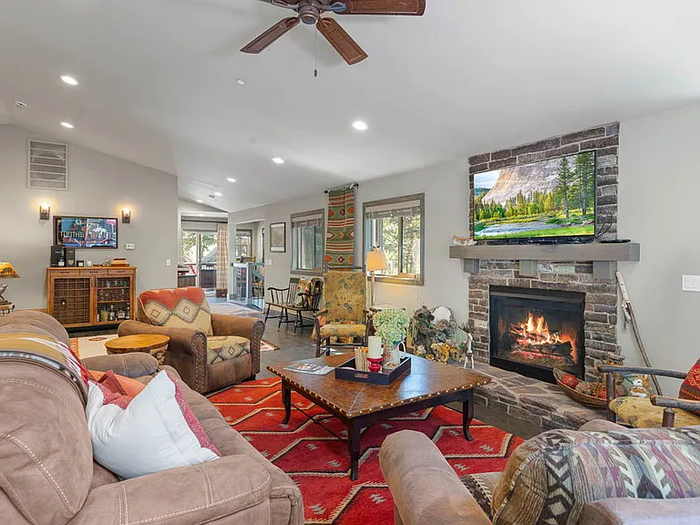 7026 Bellevue Ave — Photo 30