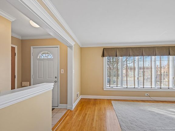 3rd image of 5004 Harnew Rd S