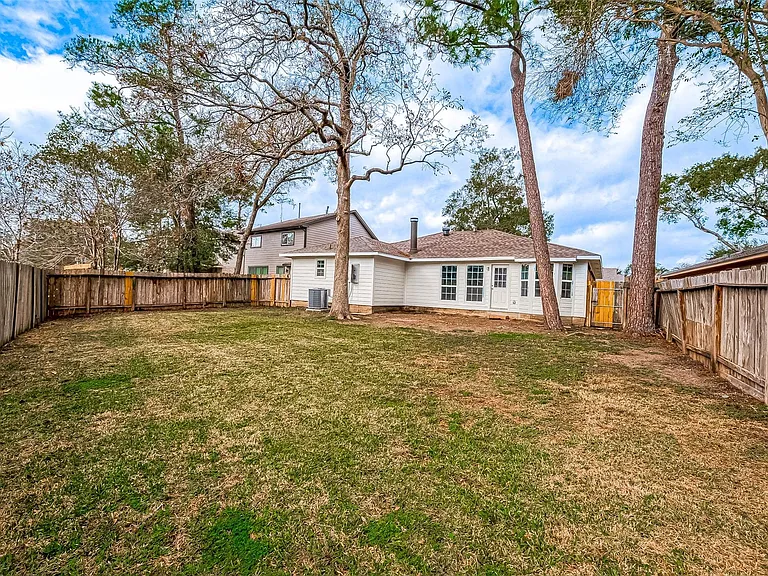 635 Tarpaulin Way — Photo 29
