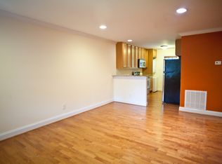 515 Smith Level Rd, Chapel Hill, NC 27516