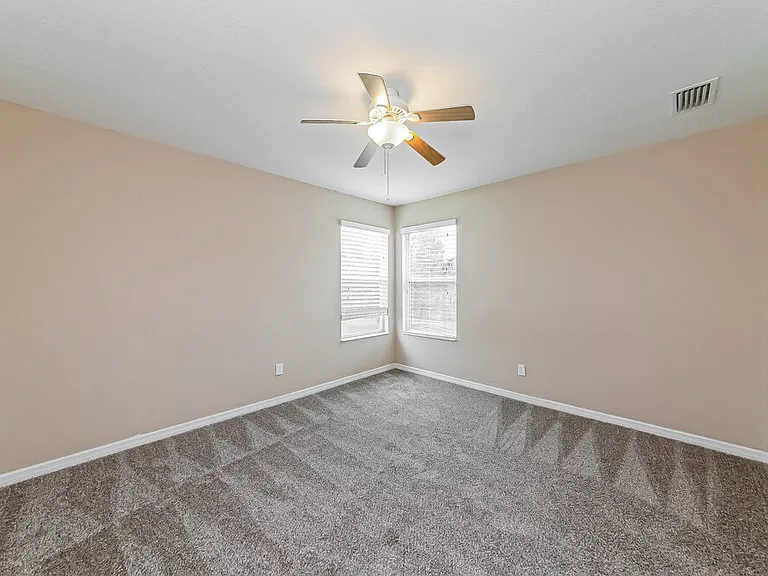 6305 36th Ct E — Photo 14