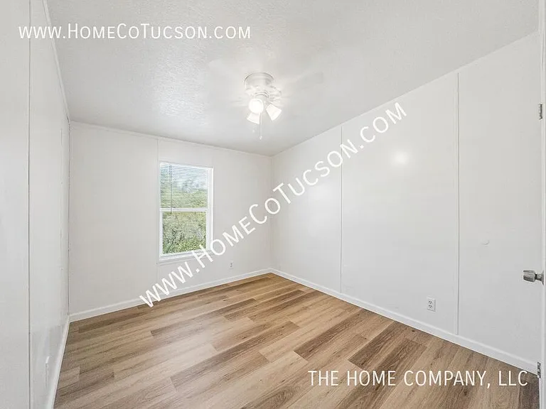 6011 S South Arrow — Photo 16