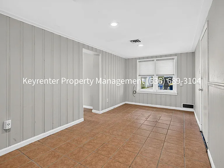 3627 High Dr — Photo 10