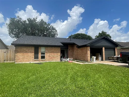 1811 Hanbury Ct Photo 1