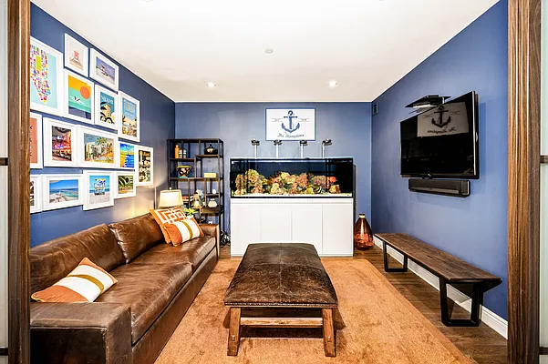 Sold by Compass | media 8