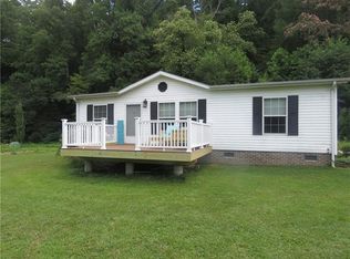 4079 Pigtail Rd, Lenoir, NC 28645