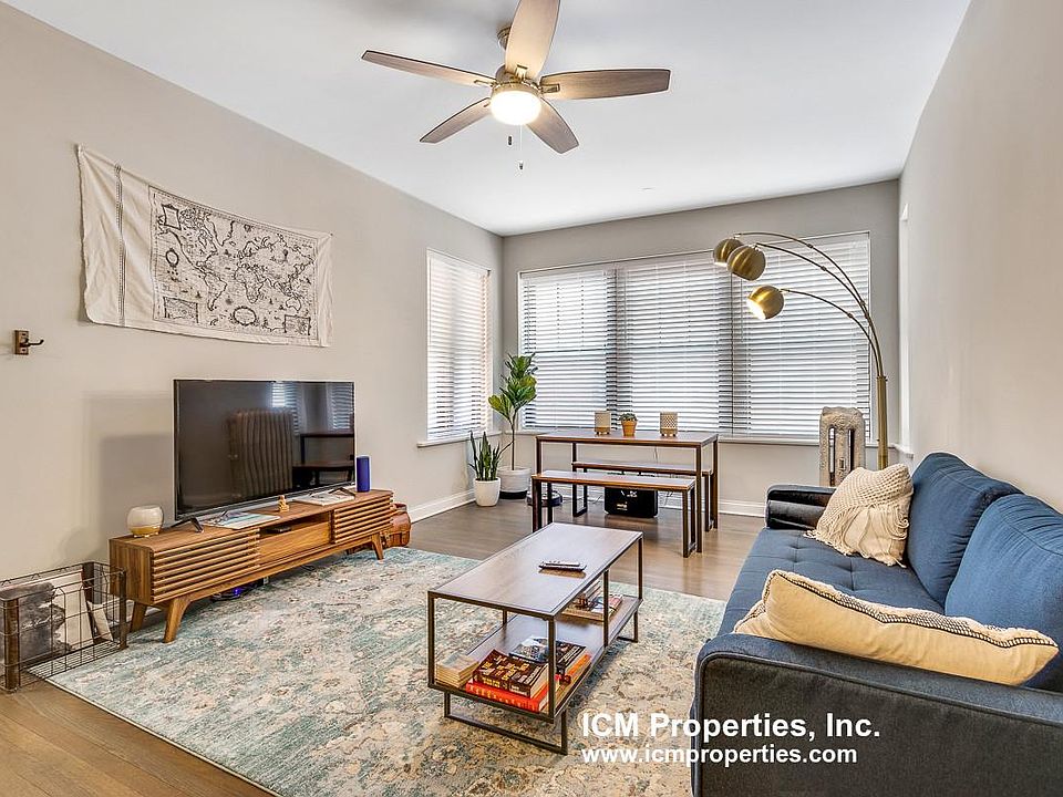 1st image of 3933 N Keeler Ave #1D