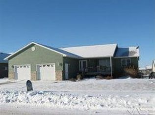 509 Patrick Ave, Hartford, SD 57033
