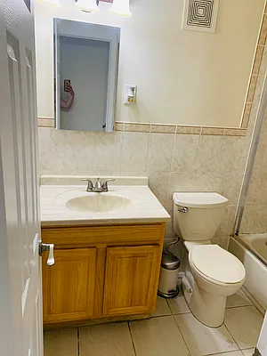 Rented by Voro New York | media 16