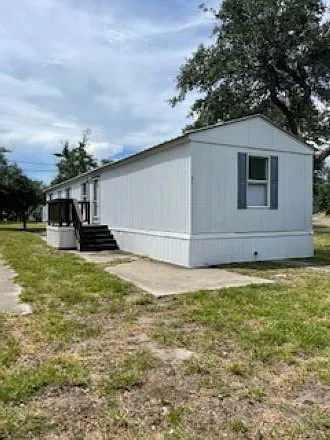 1800 N Live Oak St #51 — Photo 6