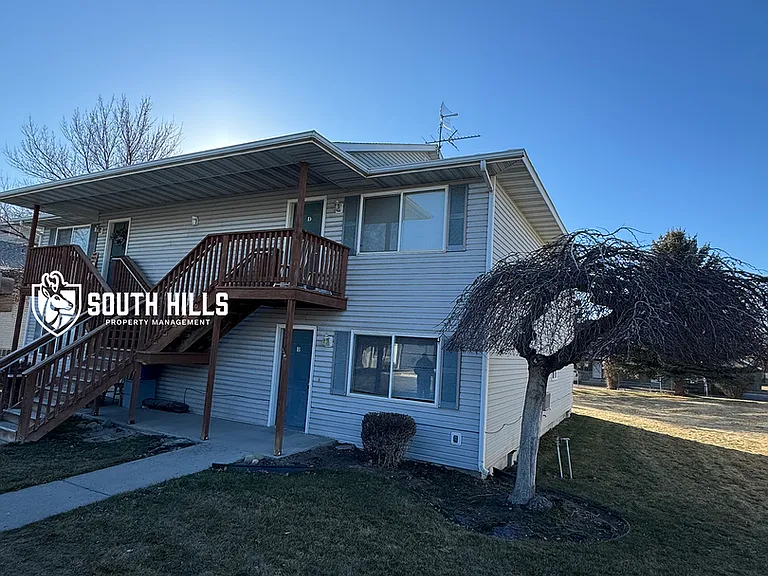 2140 Elizabeth Blvd #23 — Photo 1