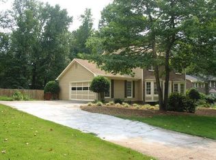 1431 Rhododendron Dr NW, Acworth, GA 30102