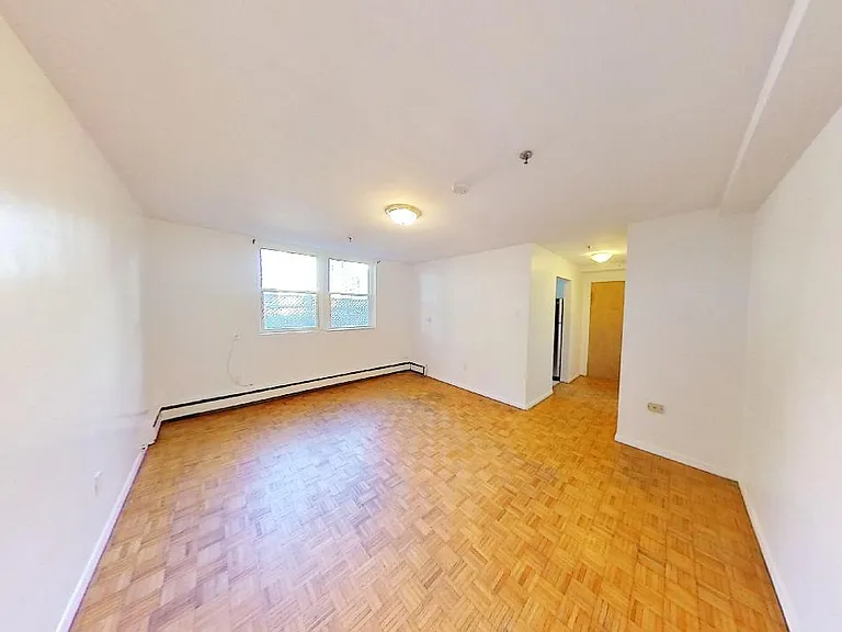 6059 Shirley St #12 — Photo 6