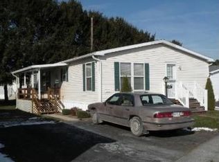 10 Janis Rd, Gordonville, PA 17529