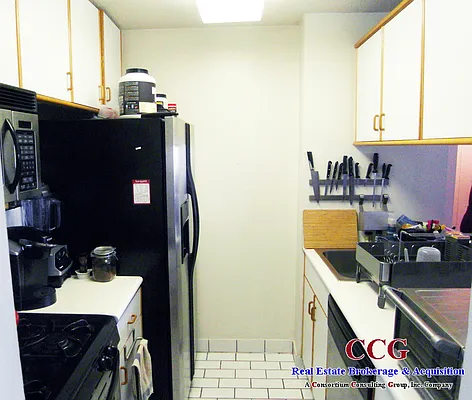 Rented by CCG Real Estate Brokerage | media 8