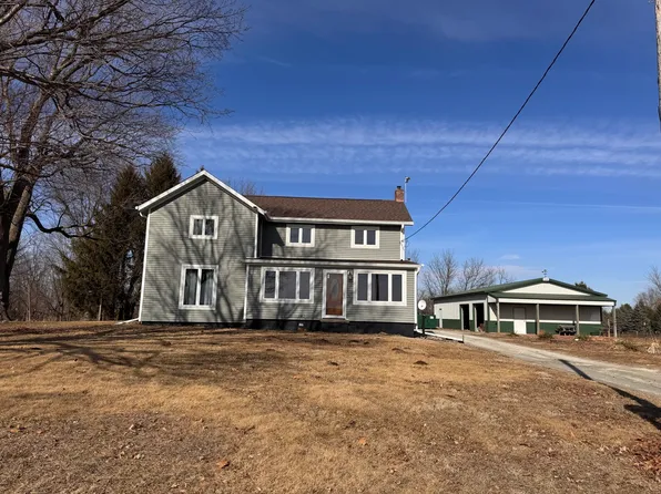 18538 Holly Rd, Morrison, IL 61270