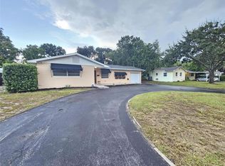 829 68th Ave S, Saint Petersburg, FL 33705