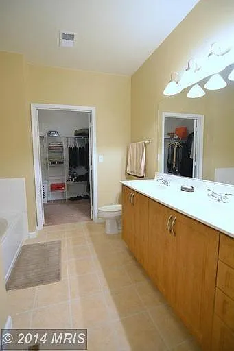 12954 Centre Park Cir — Photo 14