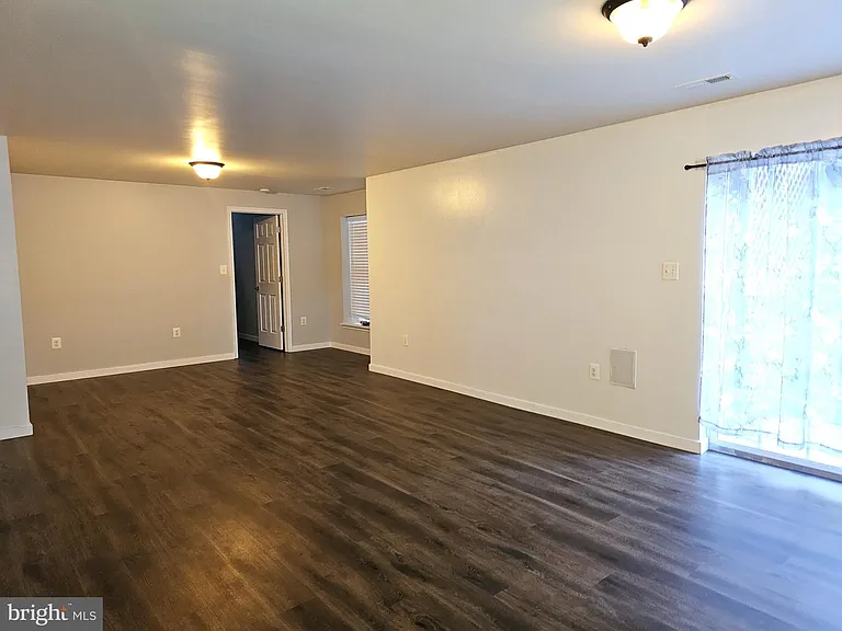 6125 Hot Spring Ln — Photo 24