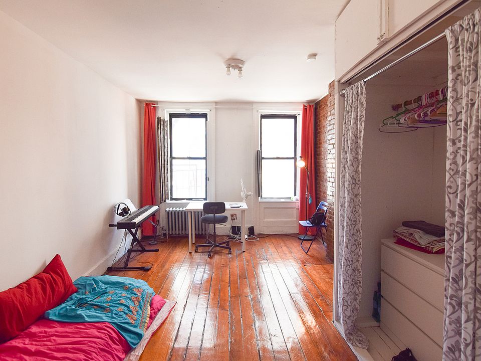 1st image of 176 Suffolk St