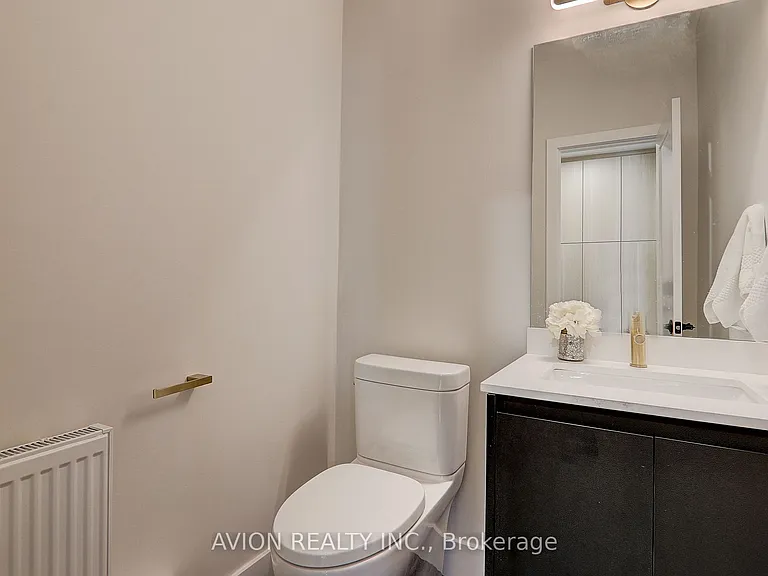 46 Braemar Ave — Photo 7