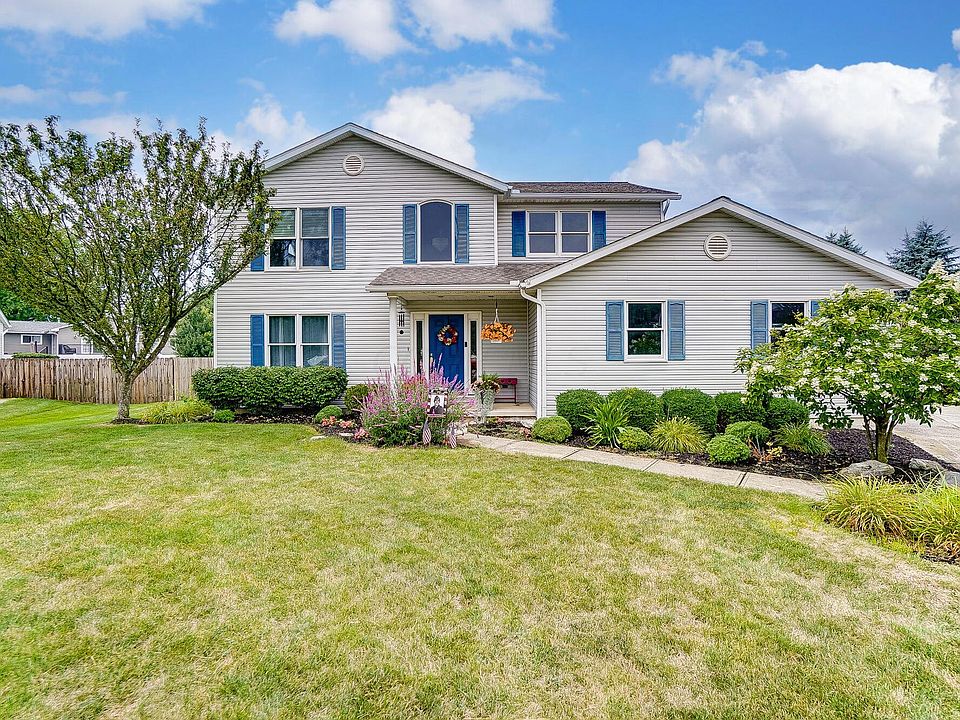 1st image of 909 Greenlea Dr