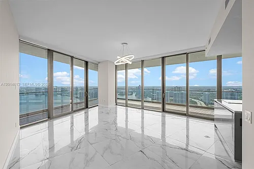 18975 Collins Ave #3605 Photo 1